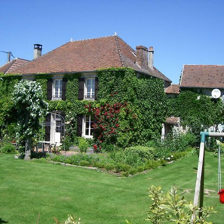 La Ferme Le Merger Bed & Breakfast La Ferte-Gaucher Exterior photo