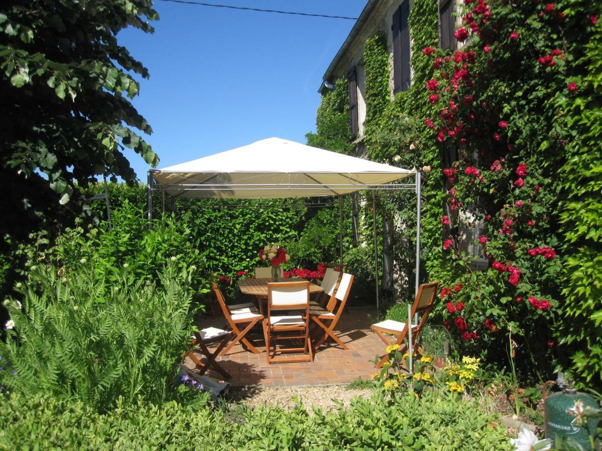La Ferme Le Merger Bed & Breakfast La Ferte-Gaucher Exterior photo